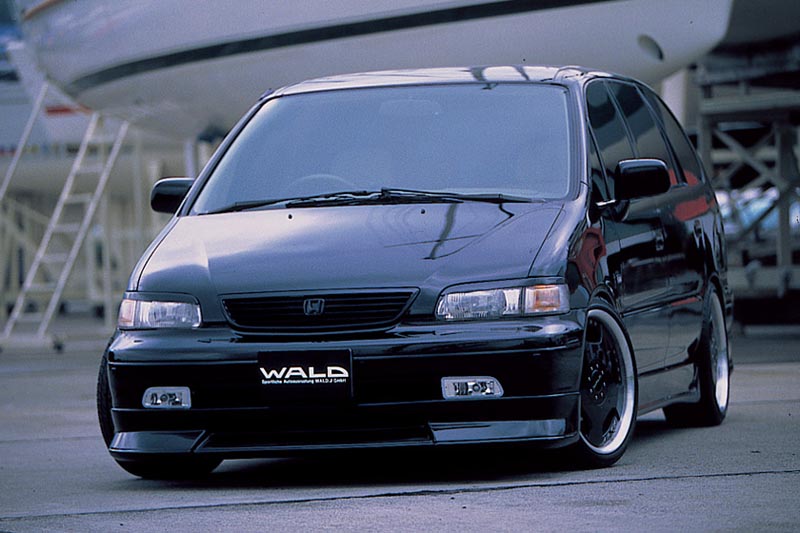 Аэродинамический обвес WALD Sports Line для Honda Odyssey (RA1/RA2)