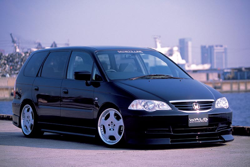 Аэродинамический обвес WALD Sports Line для Honda Odyssey (RA6/RA7)