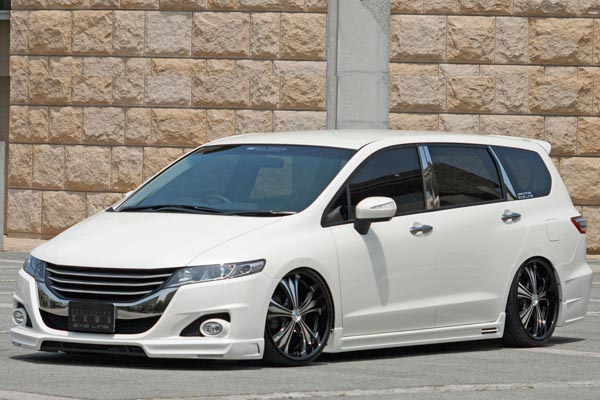 Аэродинамический обвес MzSpeed Exe Line для Honda Odyssey (RB3)