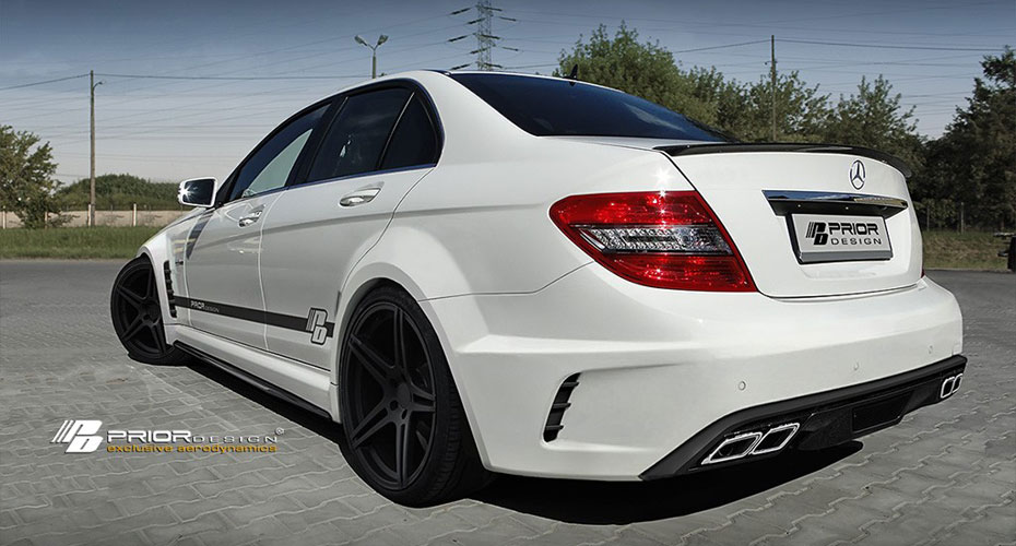 Аэродинамический обвес Prior Design Black Edition для Mercedes C-class (W204)