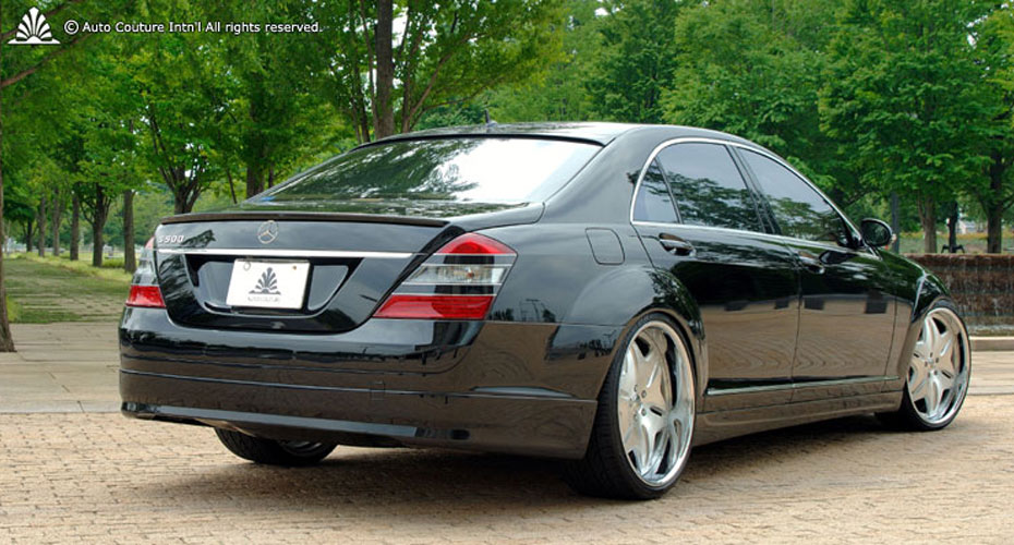 Аэродинамический обвес Auto Couture Credential Line для Mercedes S-class (W221)