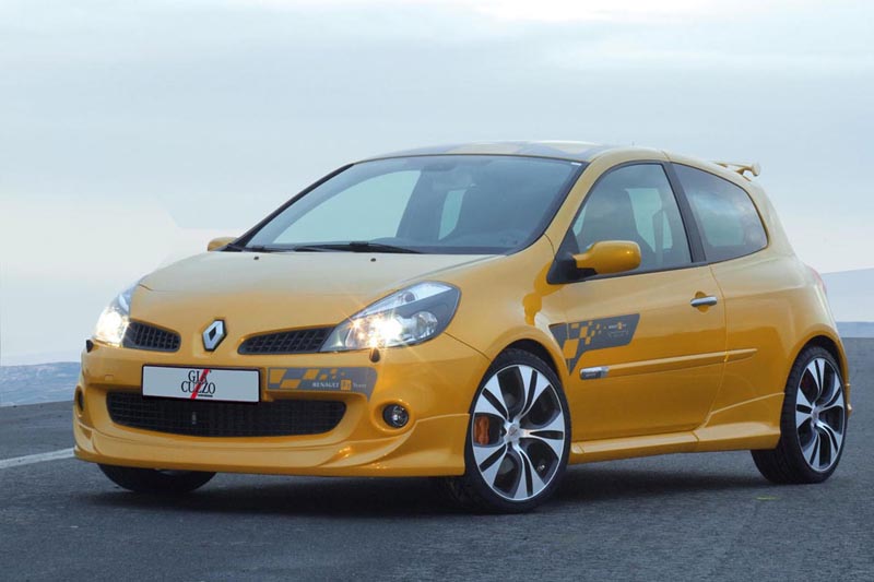 Аэродинамический обвес GiaCuzzo для Renault Clio 3