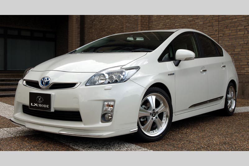 Накладка на передний бампер LX-Mode ver.L для Toyota Prius (ZVW30)